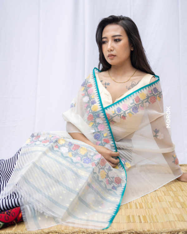 Slow-Crafted Rani Marak-Taibi: A Premium Silk Manipuri Handloom Treasure - Image 2