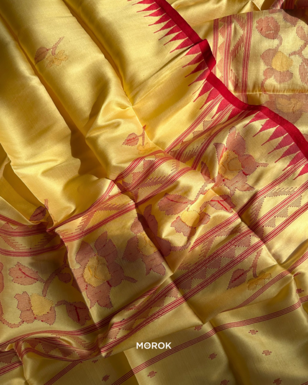 Artisanal Handwoven Mulberry Silk Saree Matek: Soft, Lustrous, Ethereal - Image 2